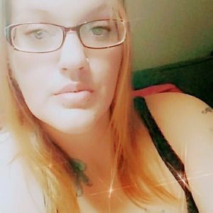 Meet your Posher, Amanda lee